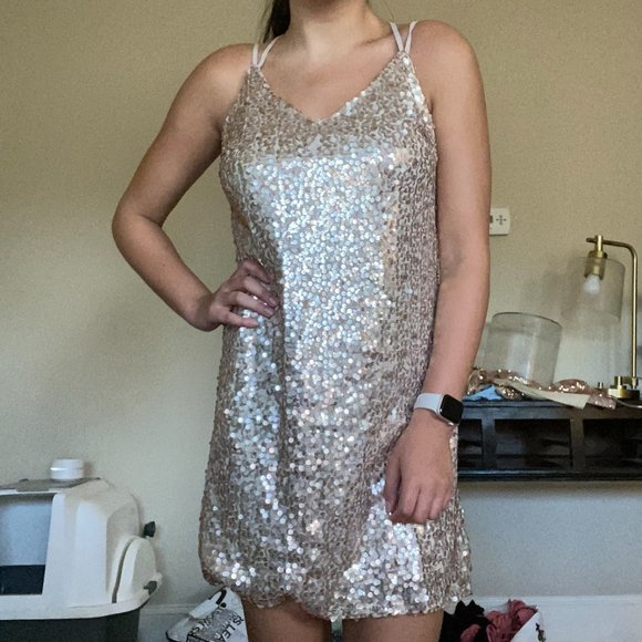 Xhilaration Dresses & Skirts - Gold Sequin Party Dress